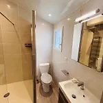 La Pierret Gare Centre * Ρενς